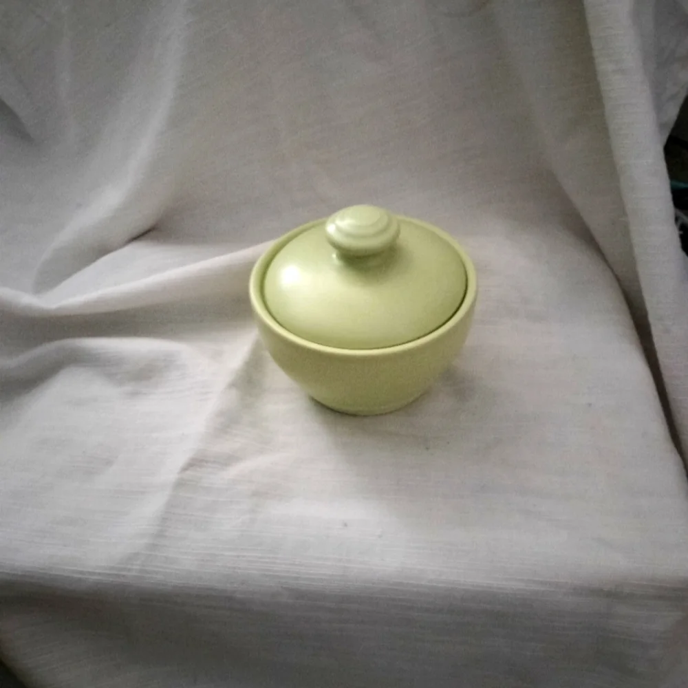 ⭐3 for$15 Pfaltzgraf bowl with lid - Picture 2 of 8